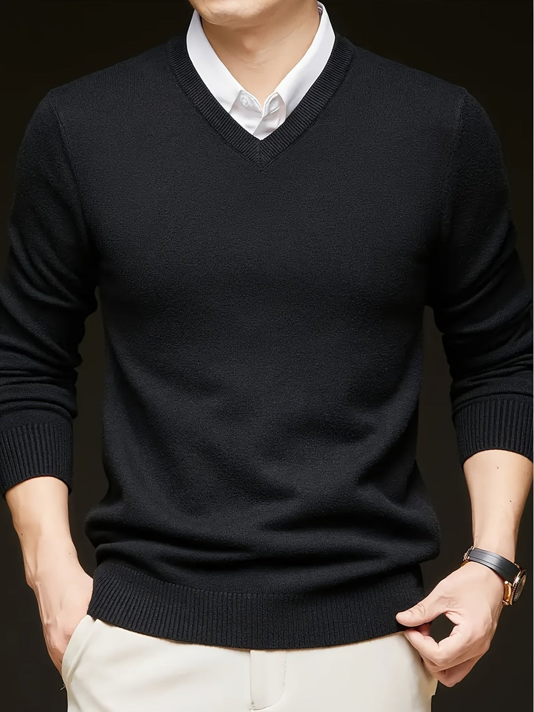 Elegancki sweter z dekoltem V