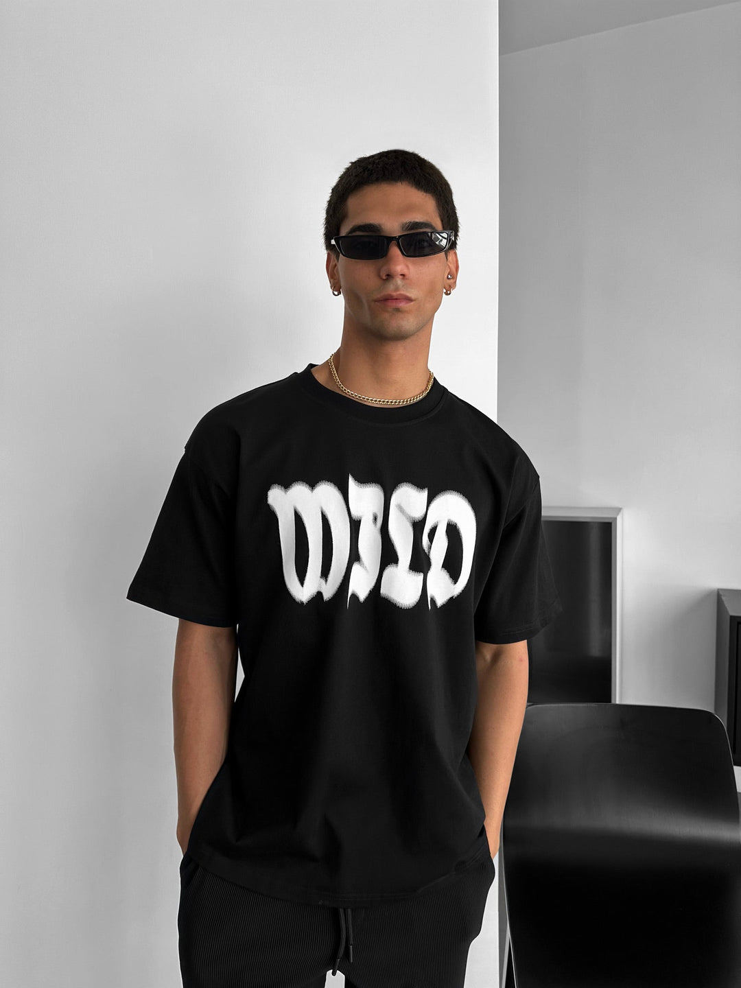 Oversize Wild T-shirt - Czarny