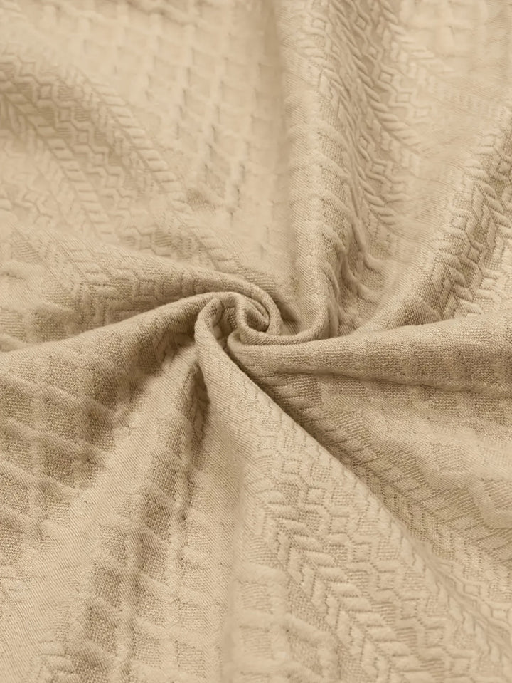 Fakturowany stójka sweter