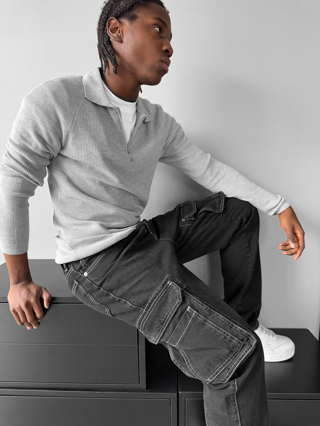 Sweter polo z zamkiem w kolorze szarym - Slim Fit