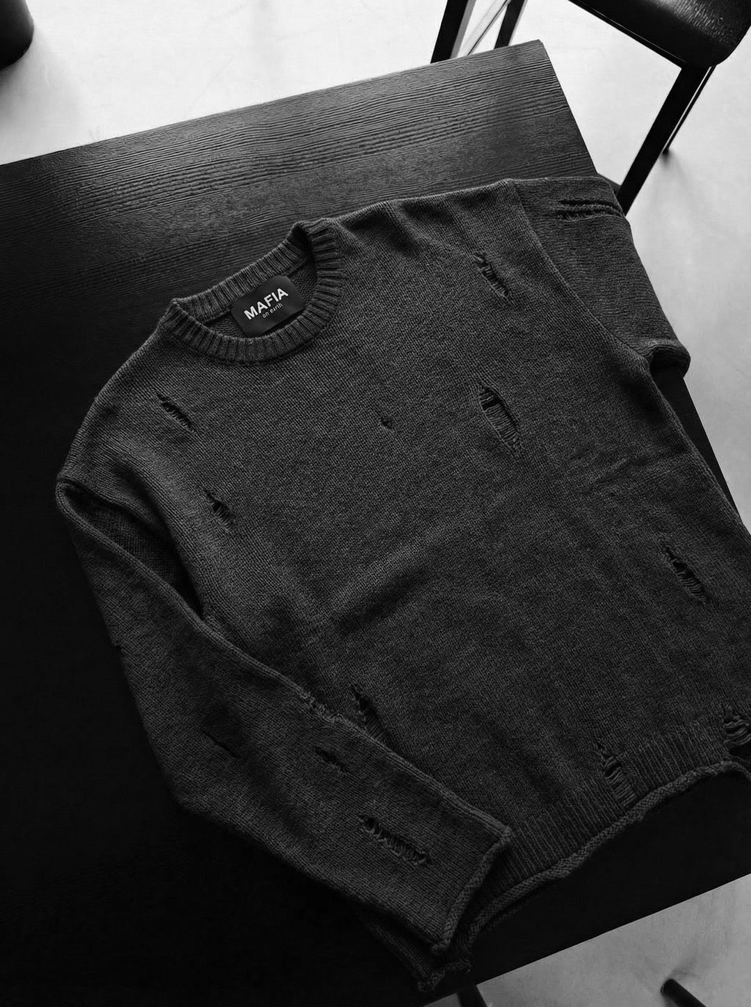Sweter Oversize z Dziurami - Antracytowy