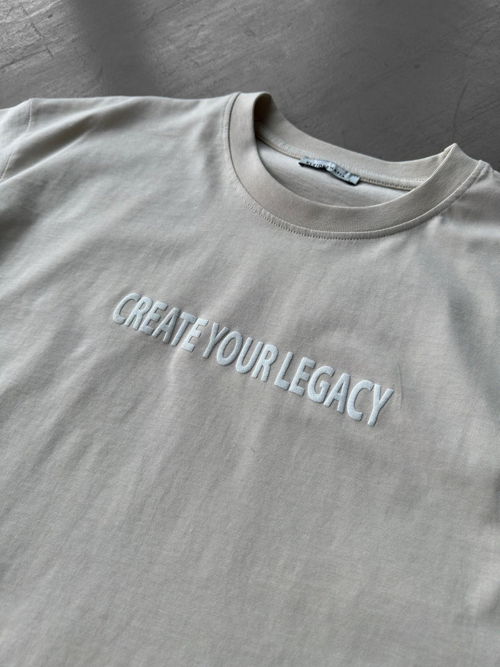 Oversize Legacy T-shirt - Beżowy