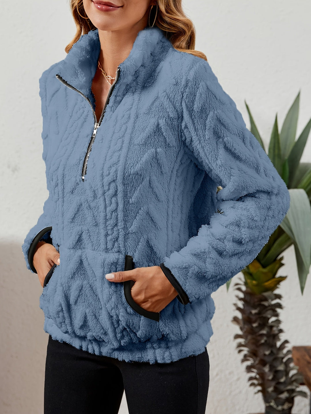 Przytulny zamek 1/2 sweter