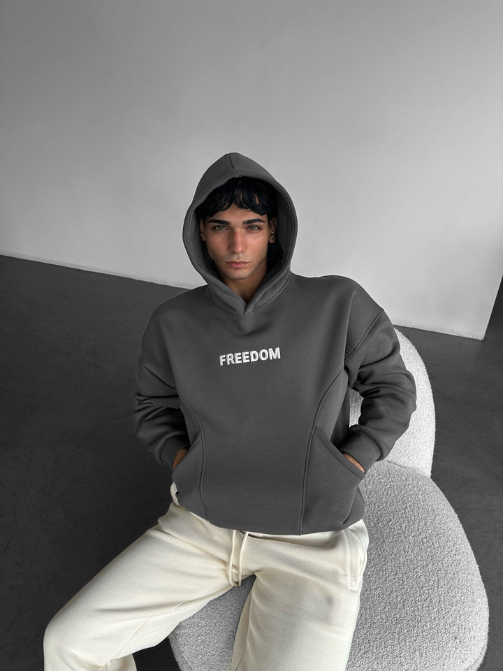 Hoodie z przyszytymi dużymi ściegami - Antracytowy