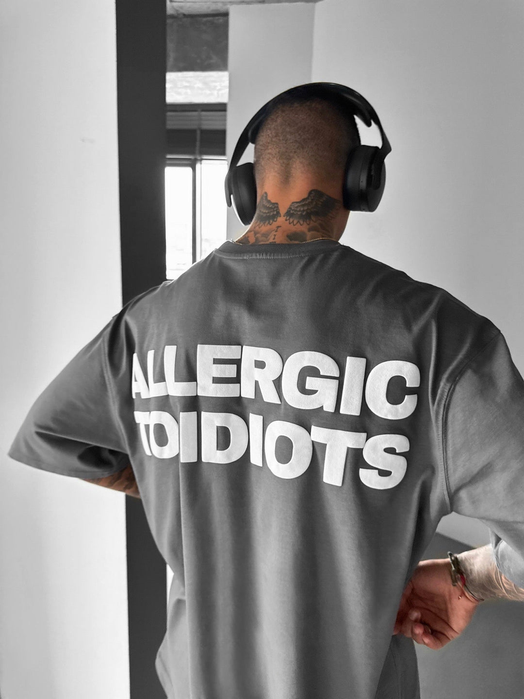 T-shirt Oversize Statement - Antracytowy