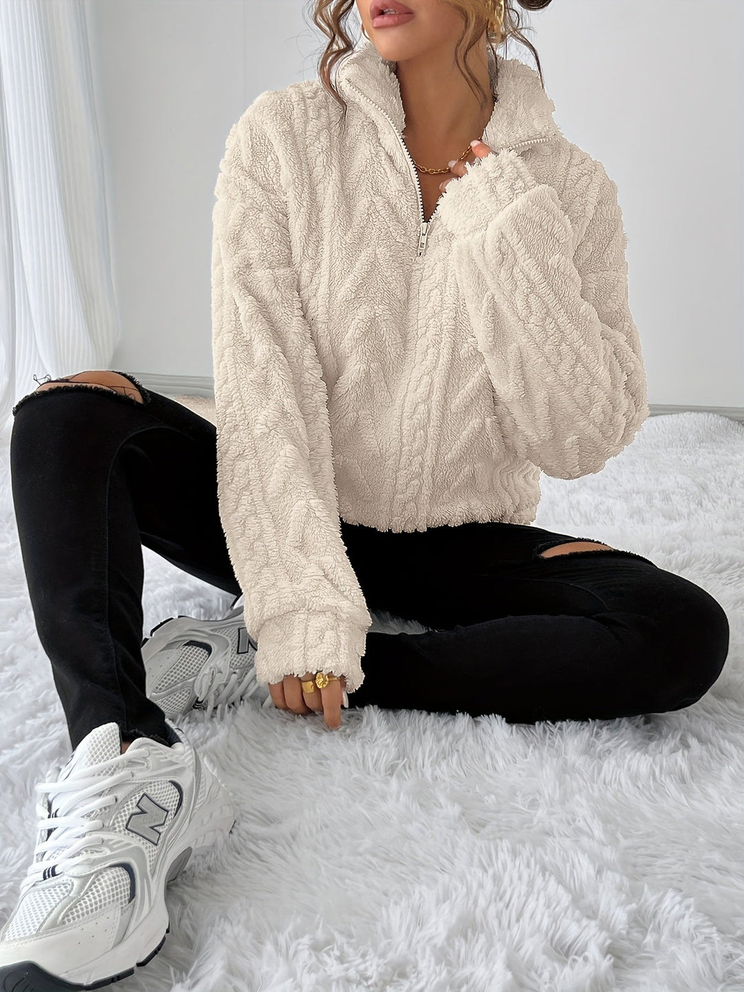 Przytulny fakturowany sweter