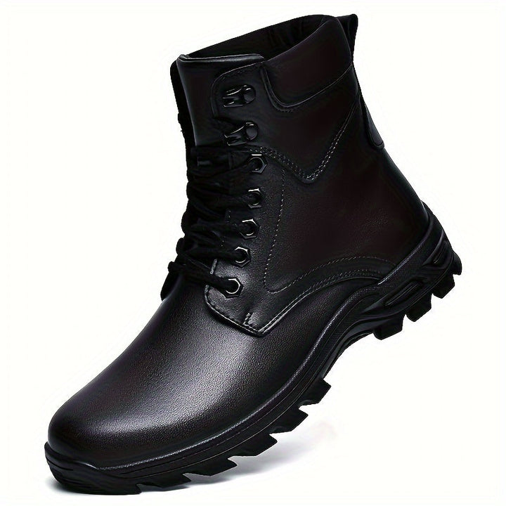 Solidny sznurowane buty