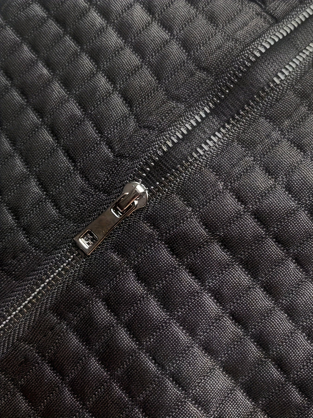 Swobodny zamek 1/4 sweter