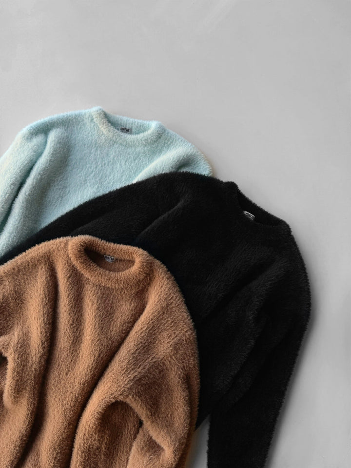 Oversize Sweter z Włochatym Sznurkiem - Dym Drzewny