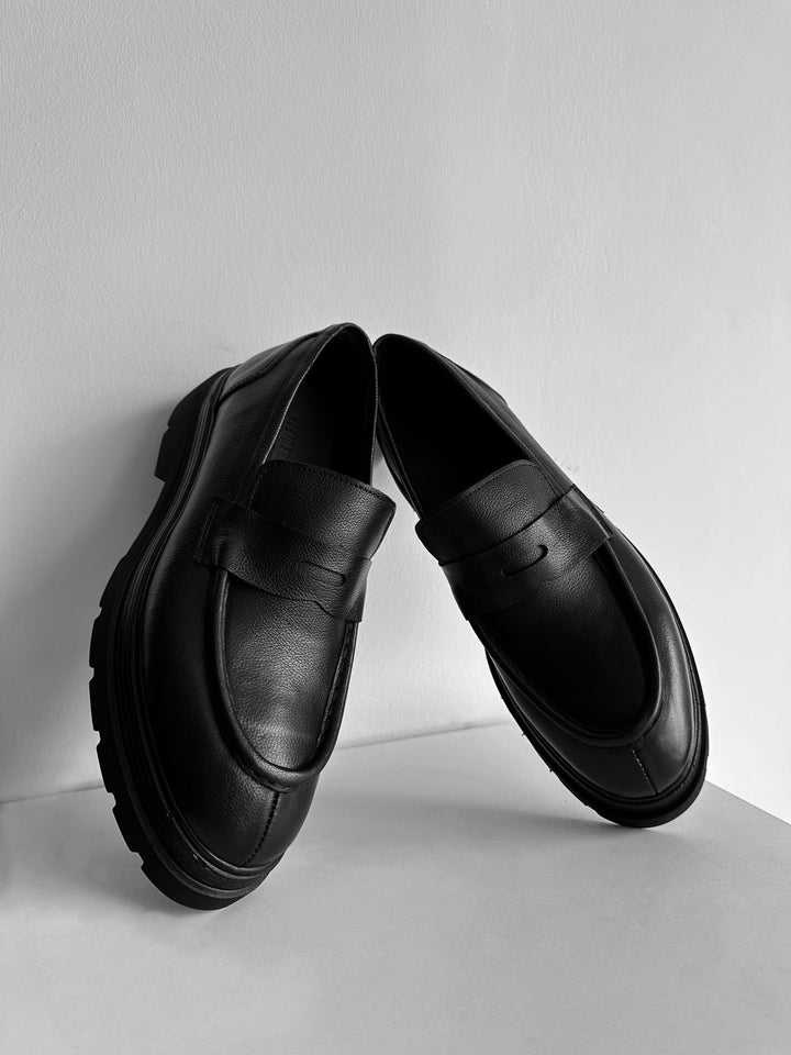Klasyczne Skórzane Buty - Czarne