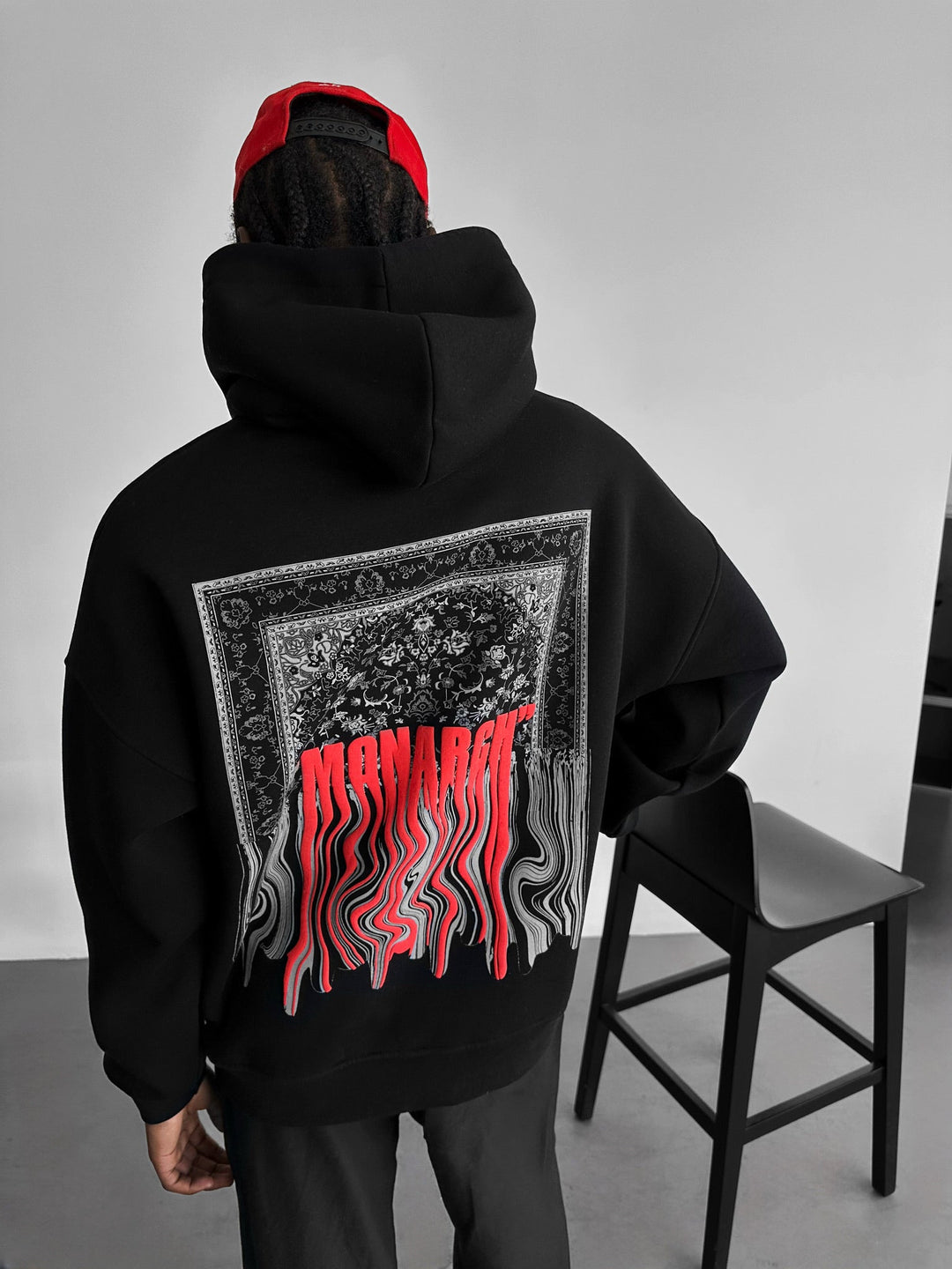 Oversize Monarch Hoodie - Czarny i Czerwony