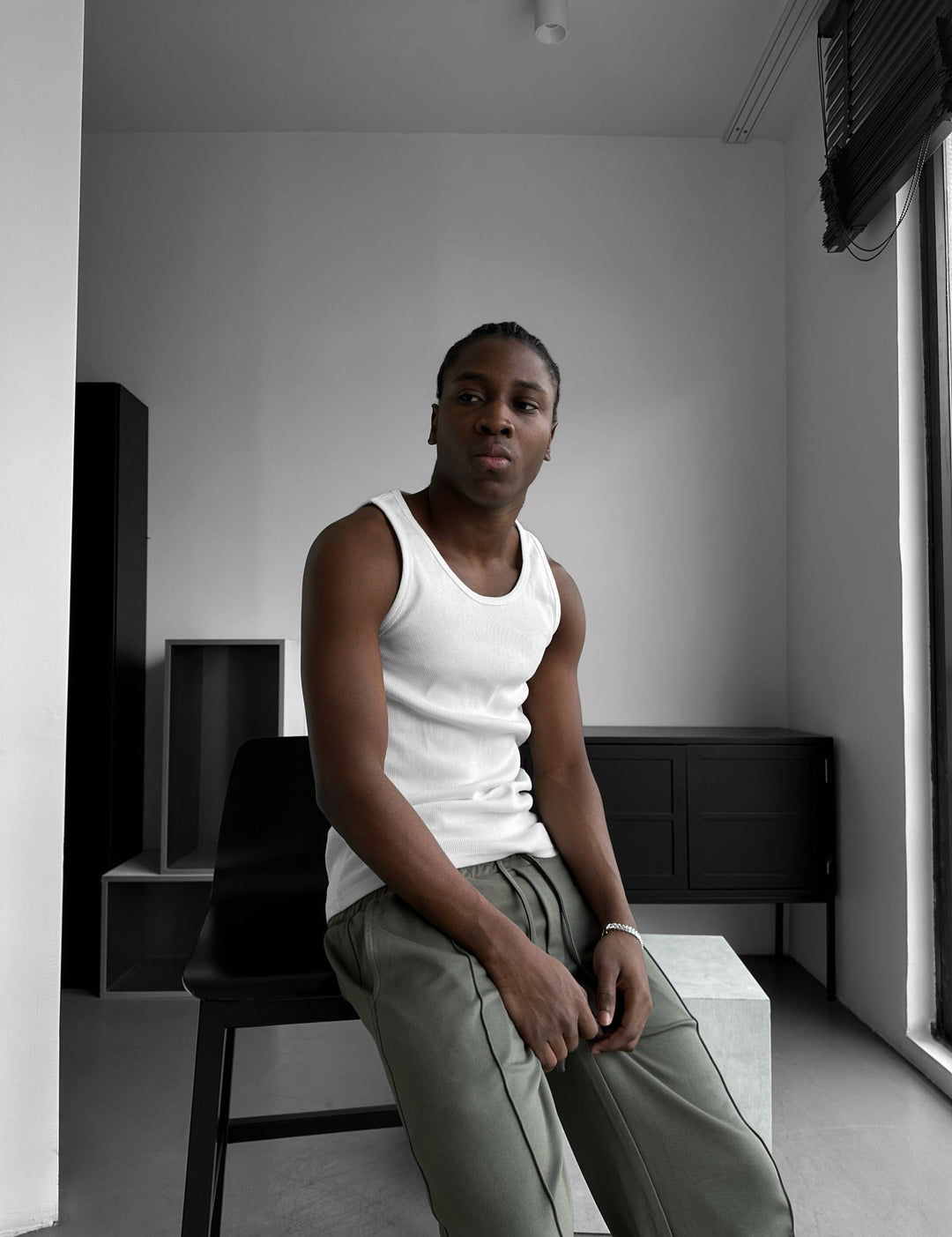 Slim Fit Basic Tanktop - Ecru
