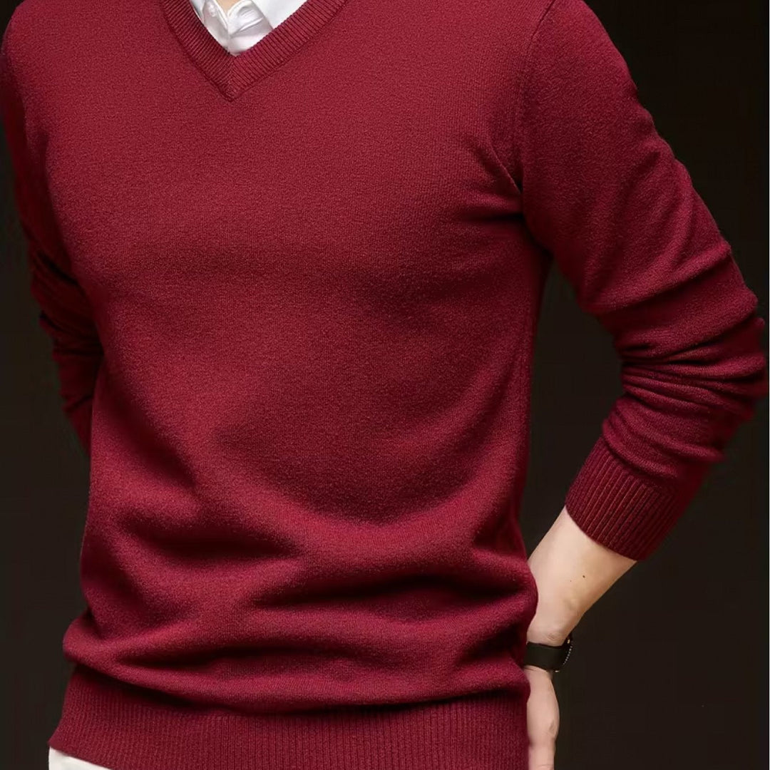 Elegancki sweter z dekoltem V