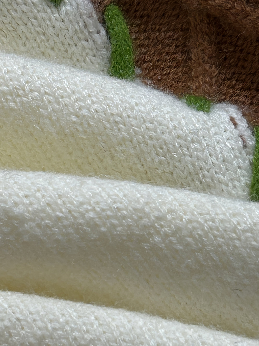 Blok kolorów dzianina sweter