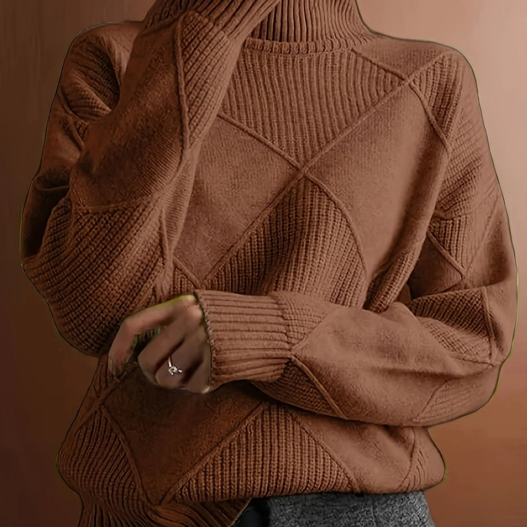 Fakturowany sweter z golfem