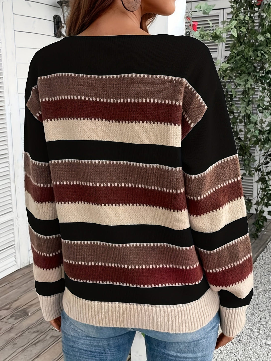 Przytulny w paski Round-Neck sweter