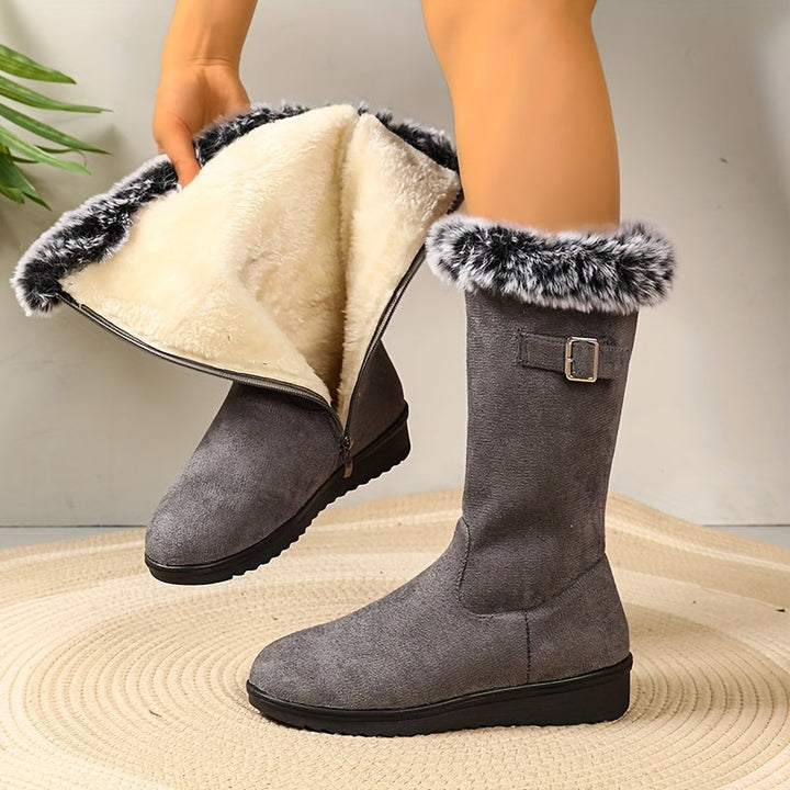 Przytulny obszyty futerkiem buty zimowe