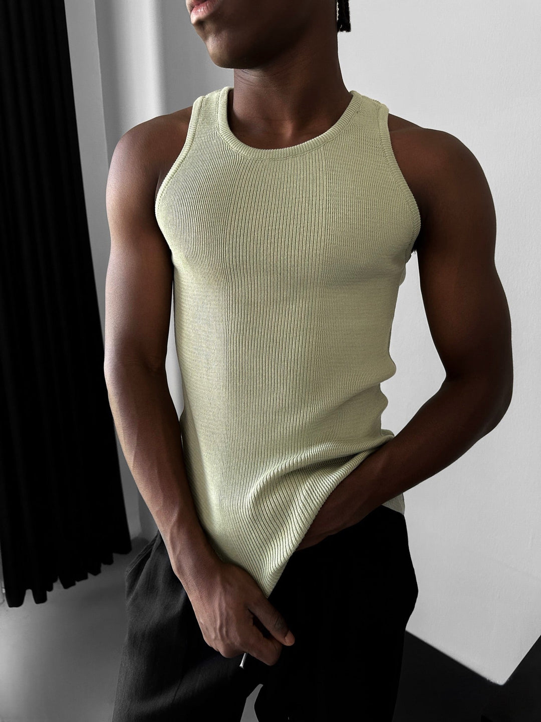 Slim Fit Knit Tanktop - Jasnozielony