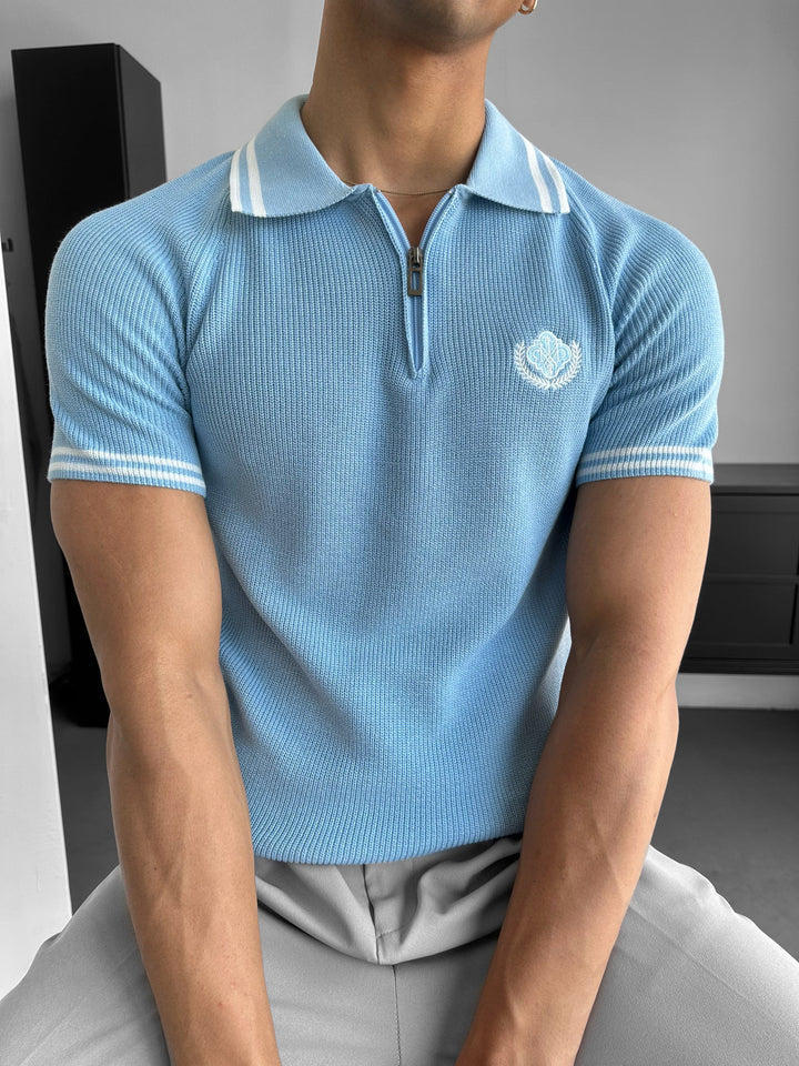 Slim Fit Polo T-shirt z haftem - Babyblue
