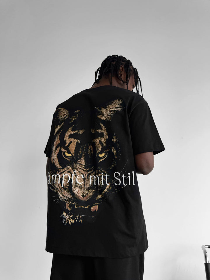 Oversize "Kämpfe mit Stil" T-shirt - Czarny