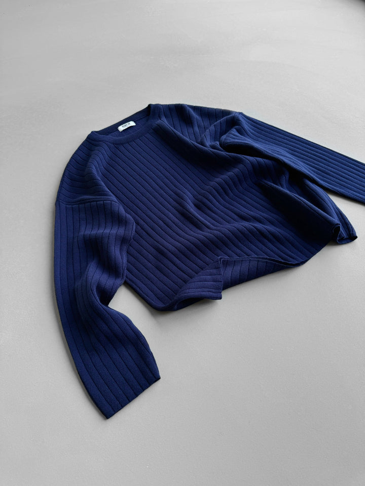 Oversize Szeroki Sweter z Długim Rękawem - Granatowy