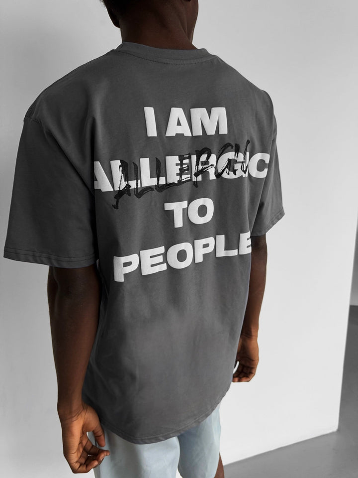 Oversize T-shirt Alergiczny - Antracyt