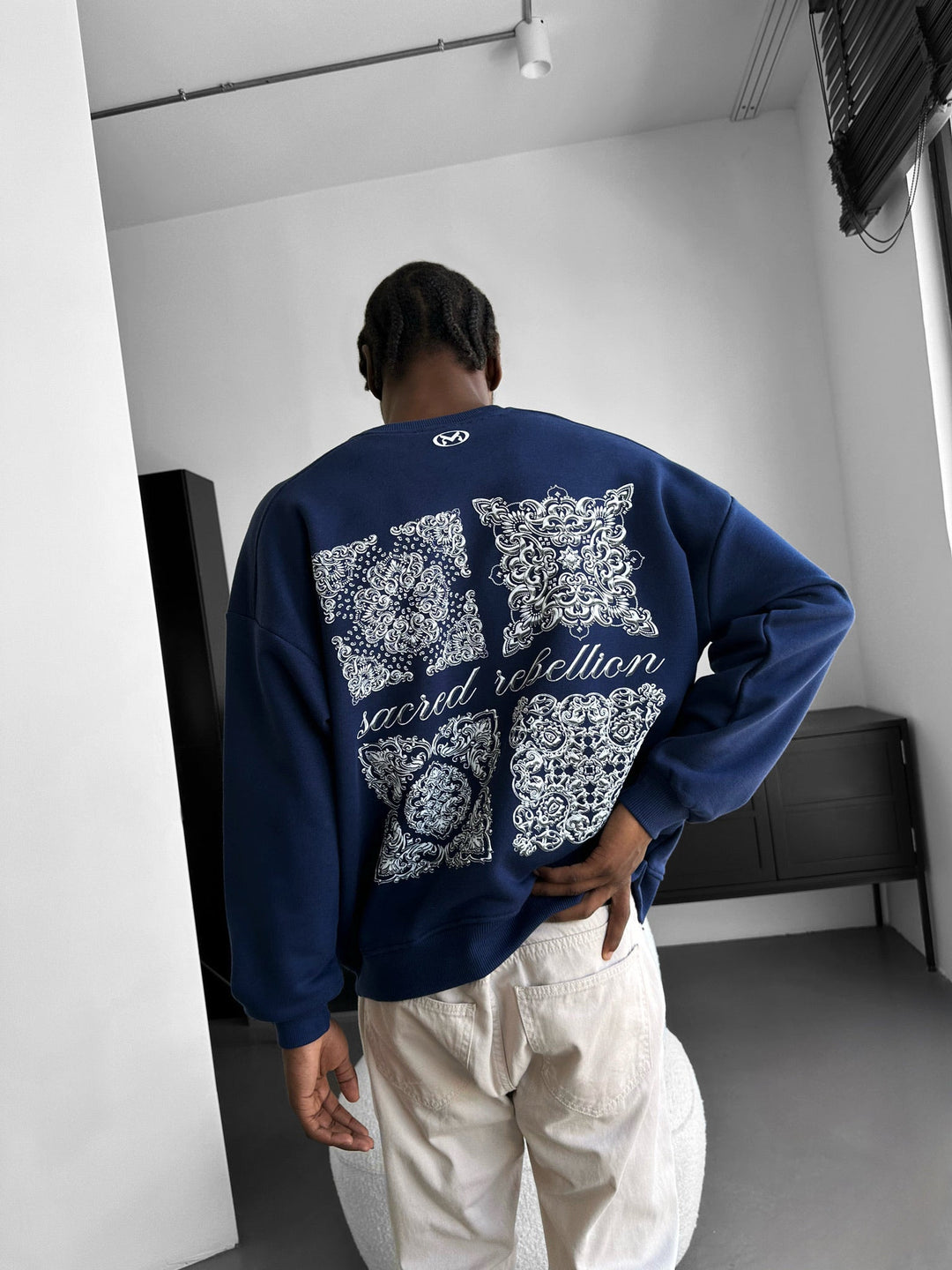 Sweter Oversize Sacred Rebellion - Granatowy