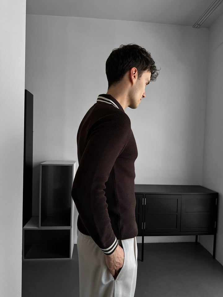 Slim Fit Half-Zip Haftowany Sweter Polo - Ciemnobrązowy