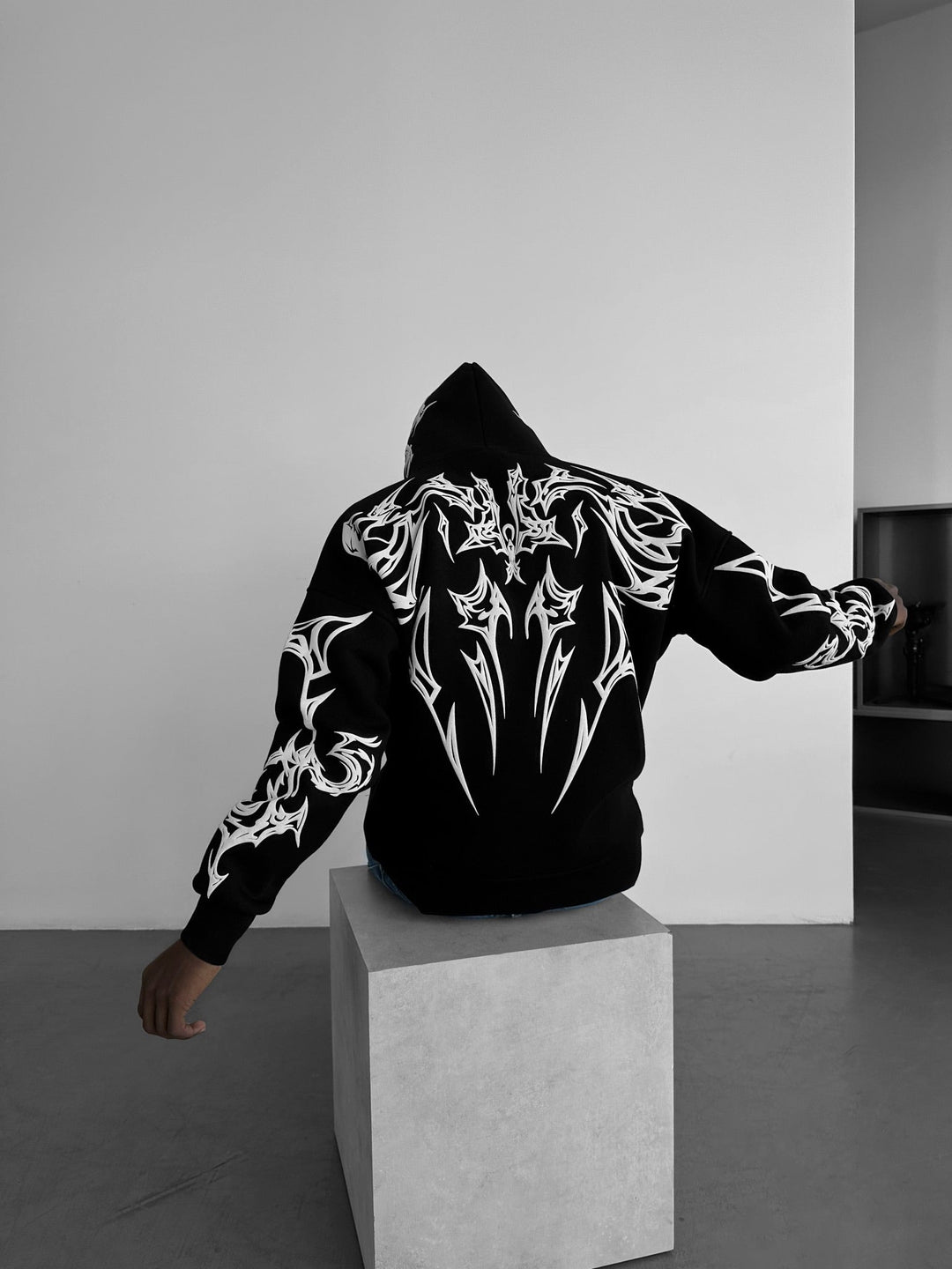 Oversize Mafia Tribal Hoodie - Czarny