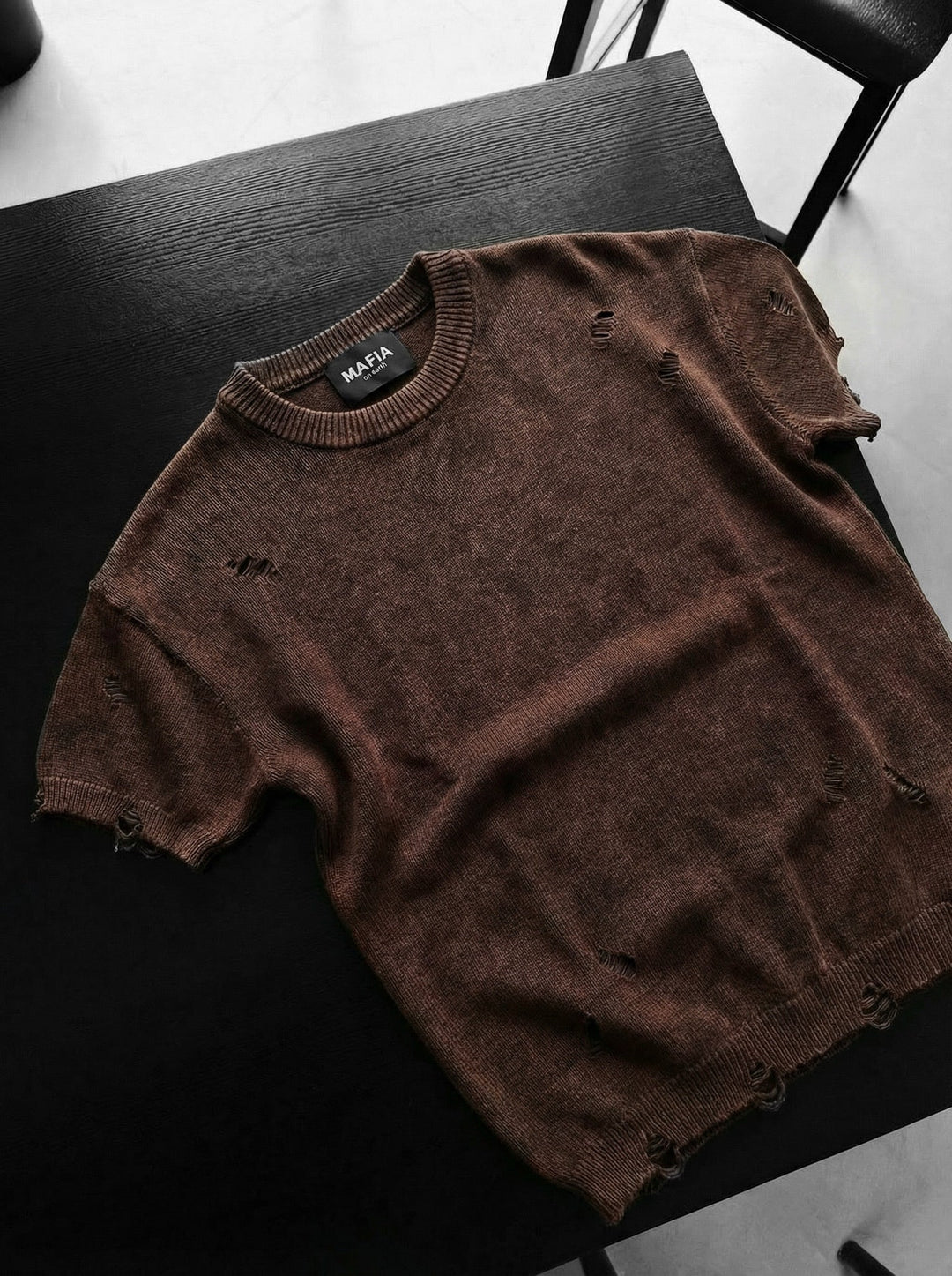 Oversize Knit Torn T-Shirt - Ciemnobrązowy