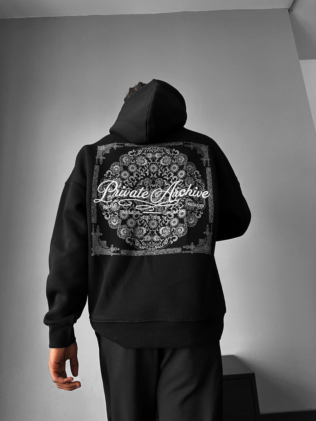Oversize Private Archive Hoodie - Czarny