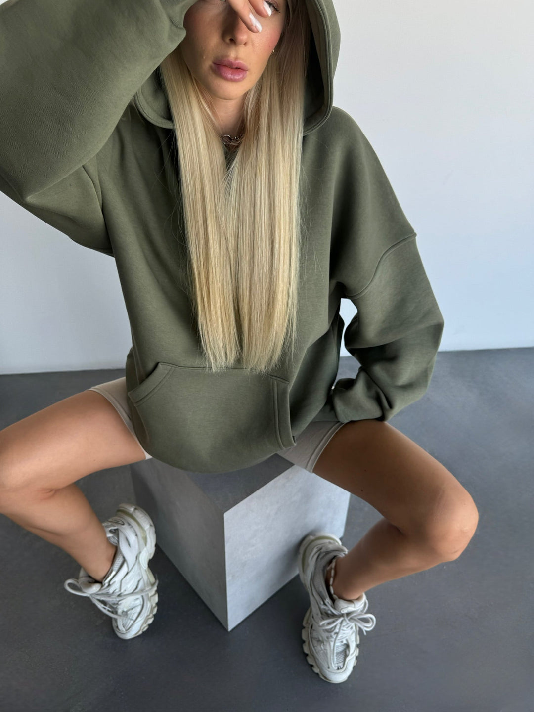 Oversize Basic Hoodie - Czterolistna Koniczyna
