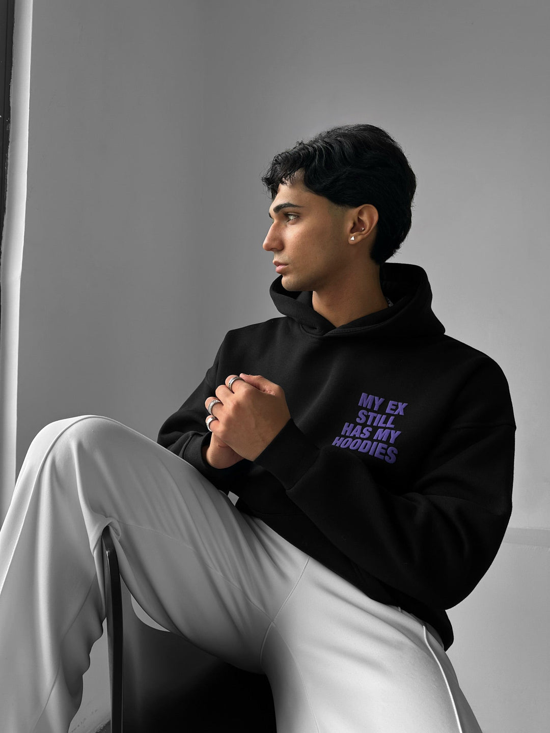 Oversize EX Część II Hoodie - Czarny i Fioletowy