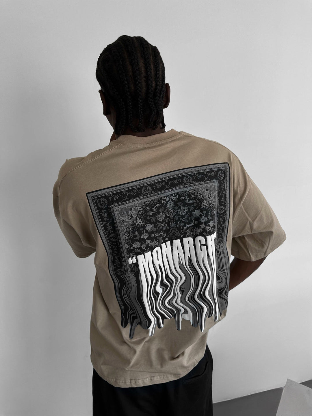 Oversize Monarch T-Shirt - Beżowy