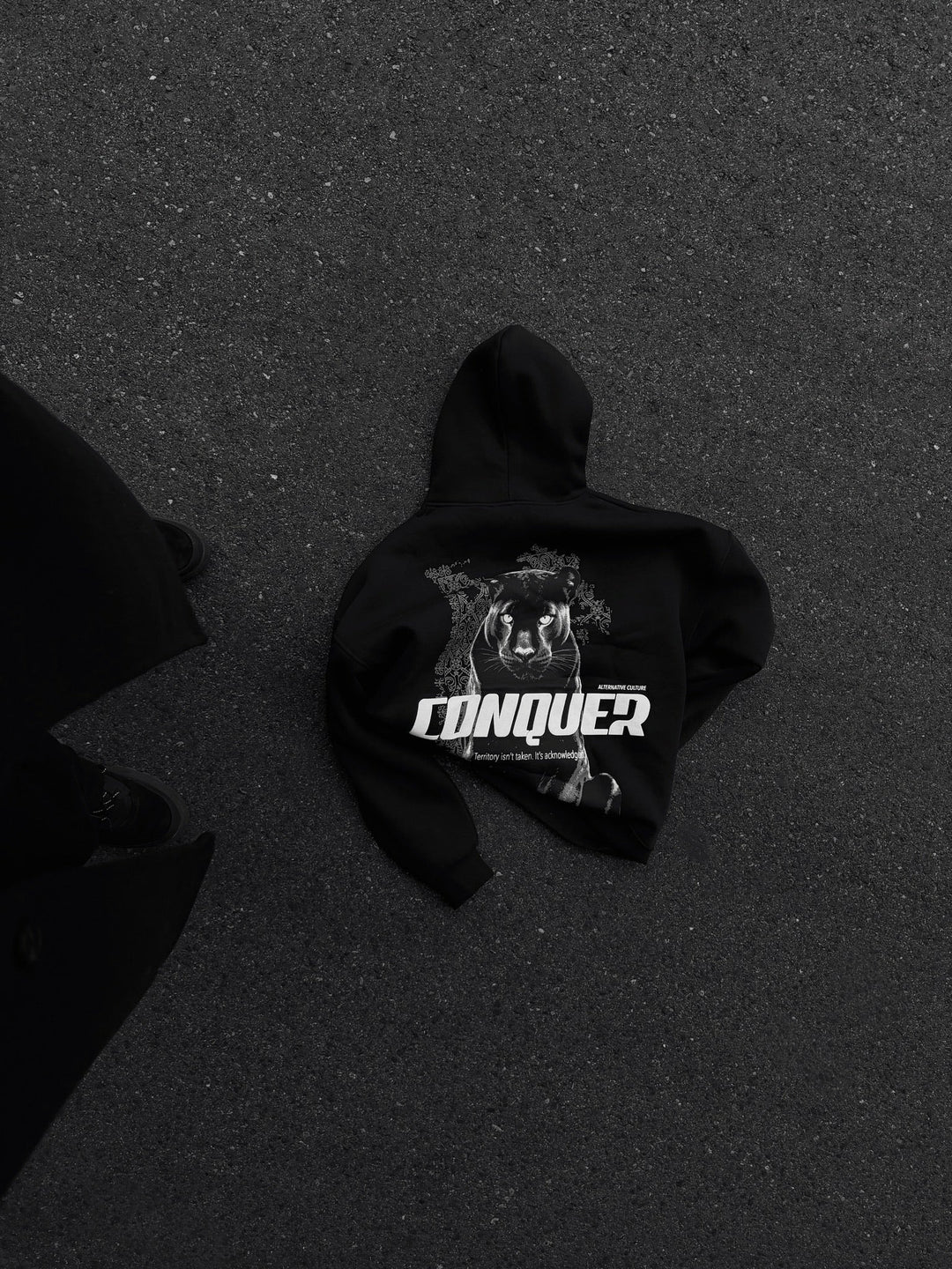 Oversize Conquer Hoodie - Czarny