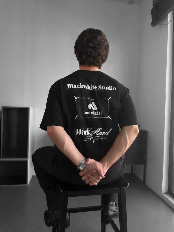 Oversize Beneficial T-shirt - Czarny