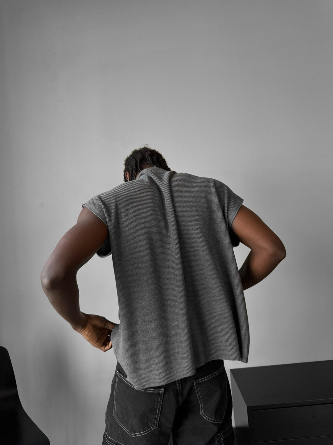 Oversize rolowany krawędź dzianinowy top - Antracyt