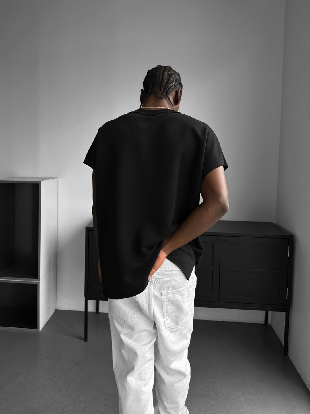 Oversized T-shirt z detalami w kształcie skrzydeł - Czarny