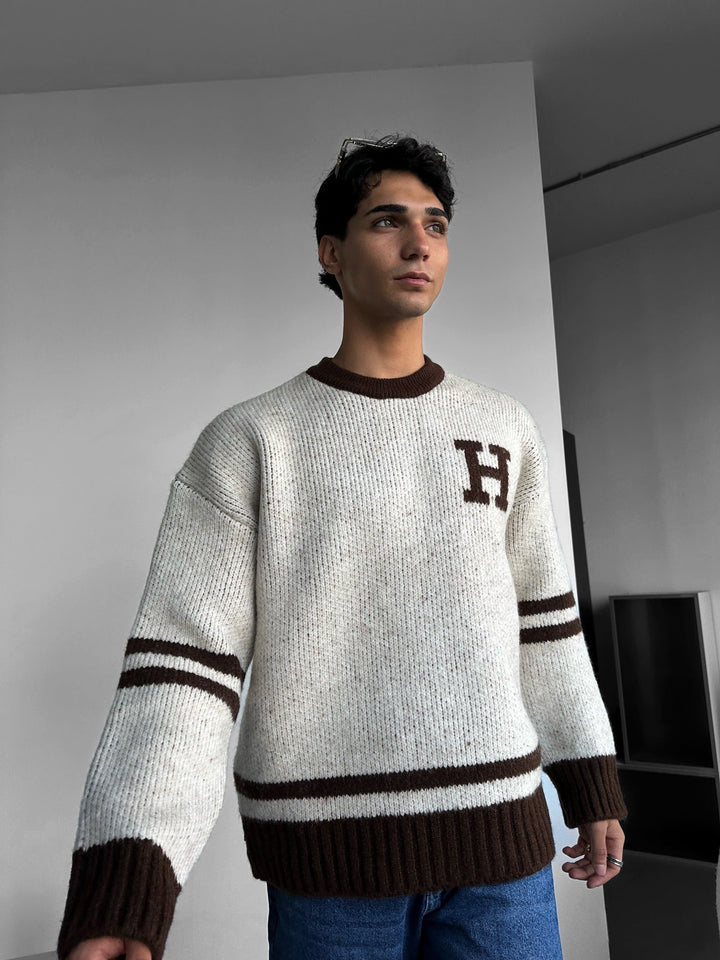 Sweter z przędzy w oversize - Beżowy