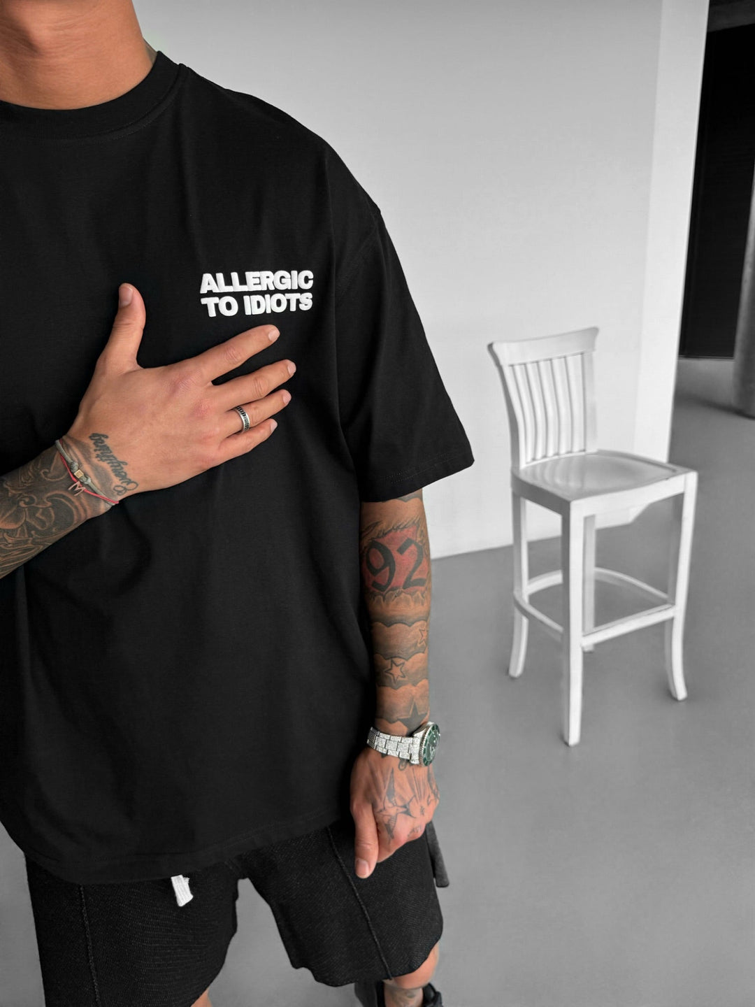Oversize T-shirt z nadrukiem - Czarny