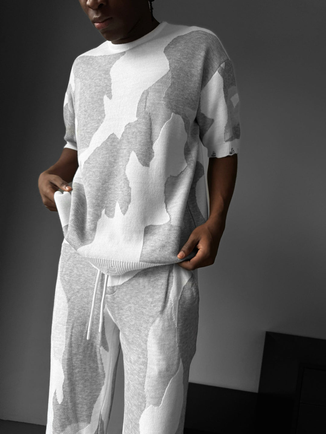 Oversize Alpenglow Knit T-Shirt - Biały i Szary