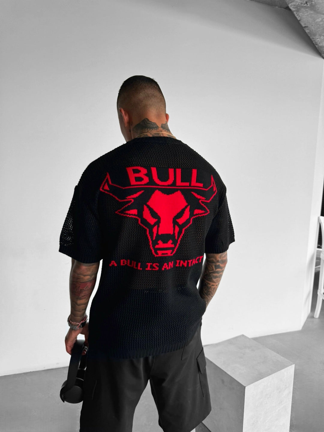 T-shirt Oversize Bull - Czarny i Czerwony