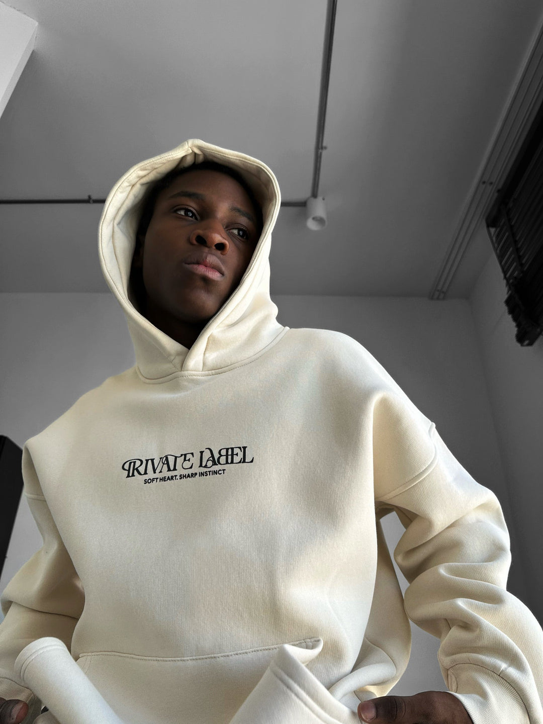Oversize Hoodie z Prywatną Metką - Beżowy