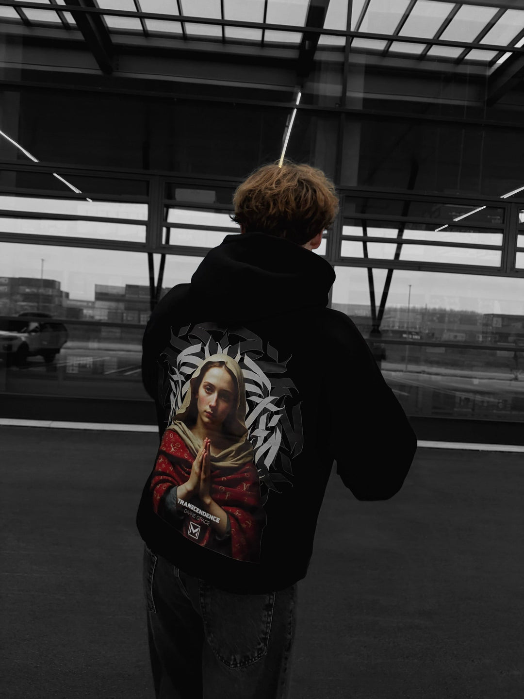 Oversize ‘Transcendencja’ Hoodie - Czarny
