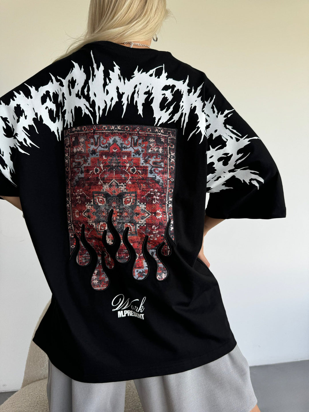 Oversize Experimental T-Shirt - Czarny