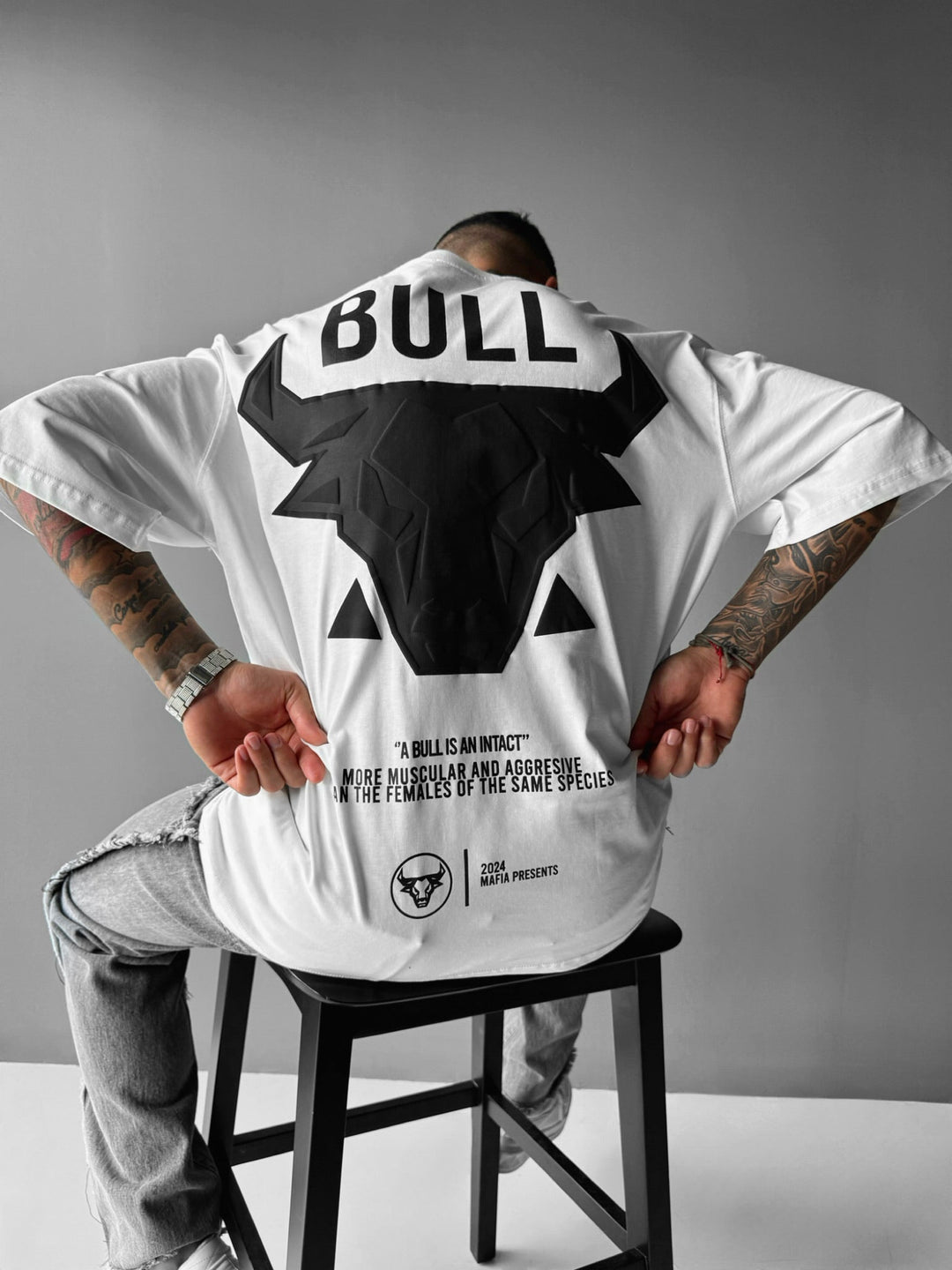 T-shirt Oversize Bull - Biały i Czarny
