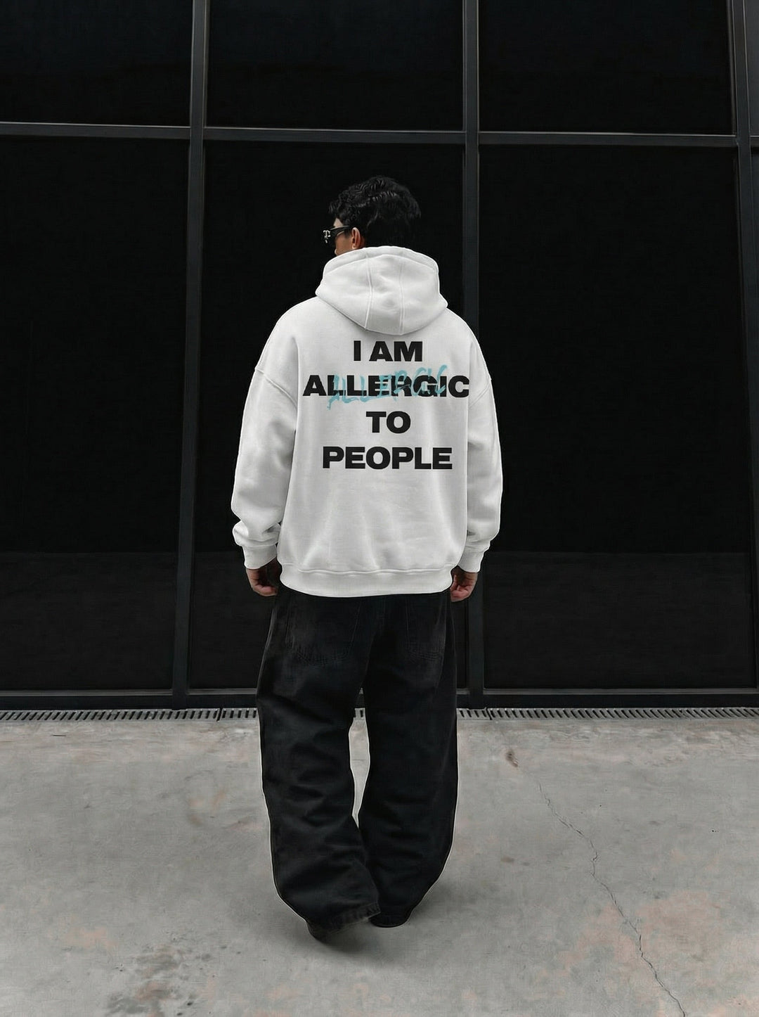 Oversize Hoodie Alergiczny - Biały