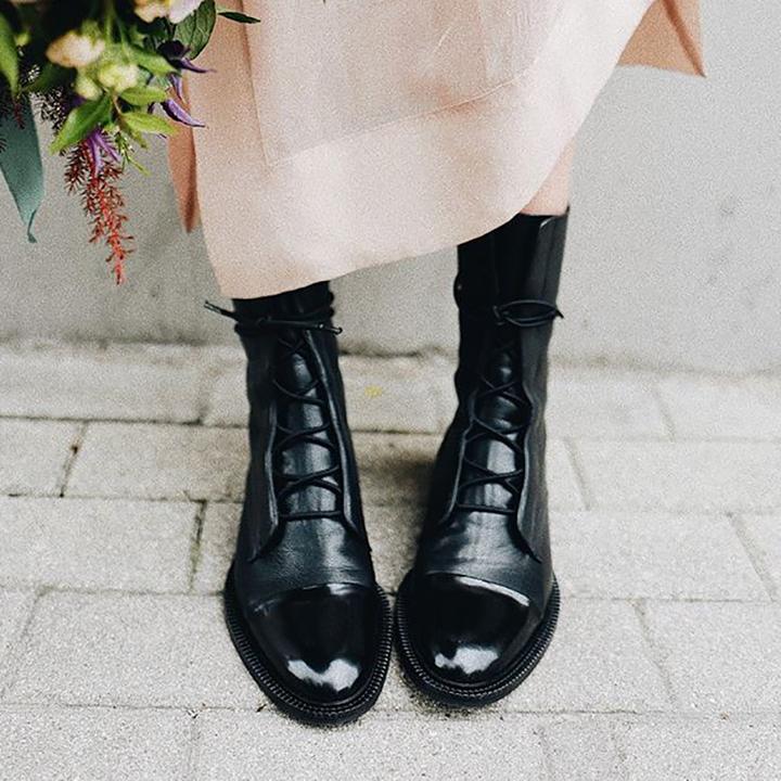 Elegancki sznurowane botki