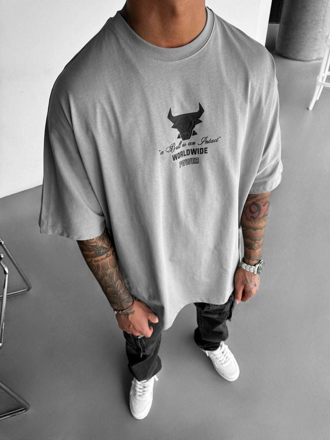 Koszulka Oversize Bull Worldwide - Szara