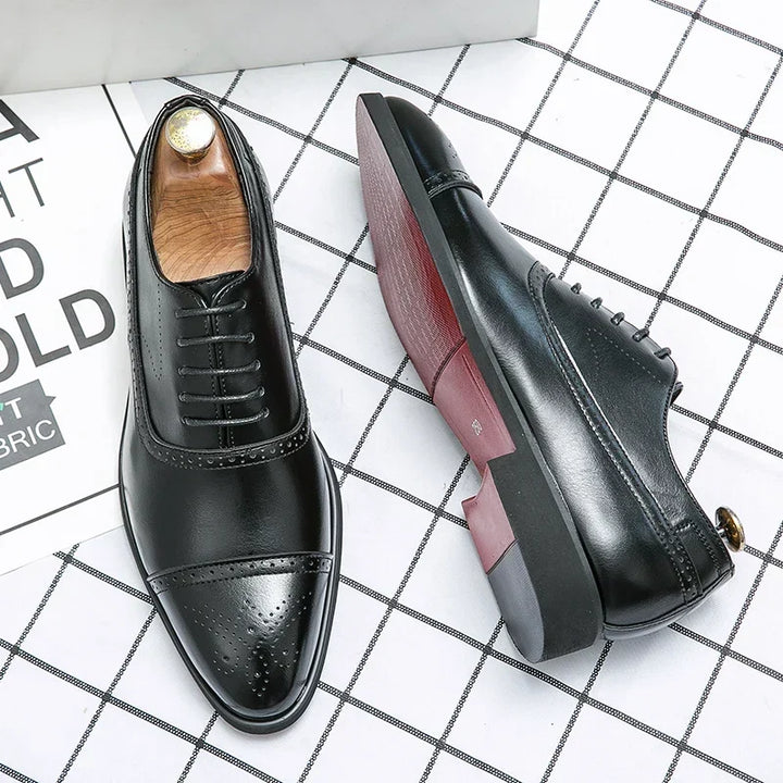 Klasyczny wysokiej jakości oksfordzki buty